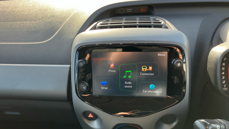 Toyota Aygo X 1.0 VVT-i Edge 5dr Petrol Hatchback